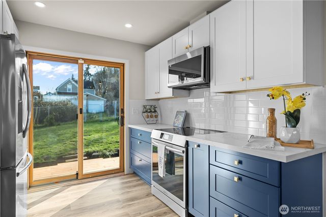 1422 E Wright Avenue, Tacoma, WA 98404