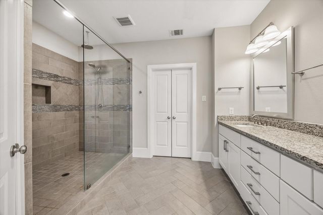 8318 Ginger Oak Street, Houston, TX 77055