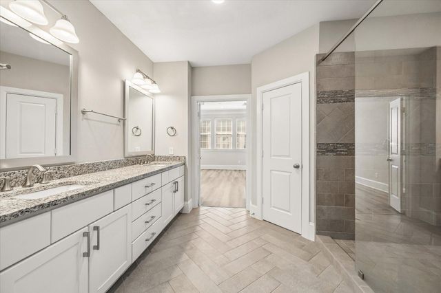 8318 Ginger Oak Street, Houston, TX 77055