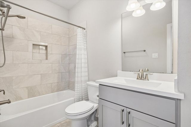 8318 Ginger Oak Street, Houston, TX 77055