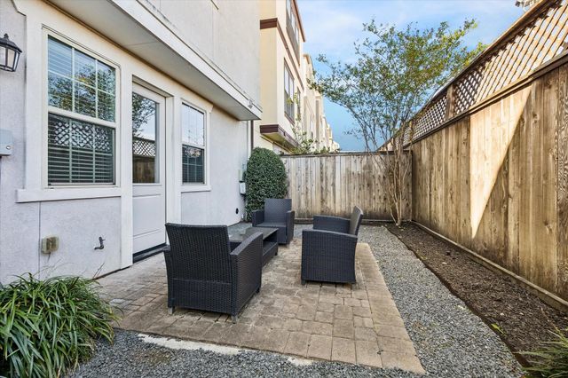 8318 Ginger Oak Street, Houston, TX 77055