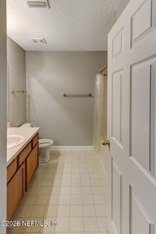 6057 MAGGIES Circle 110, Jacksonville, FL 32244