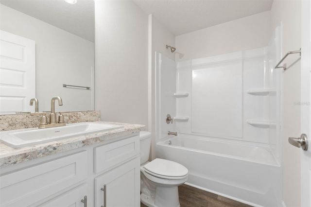 105 PALMWOOD DRIVE, Palm Coast, FL 32164