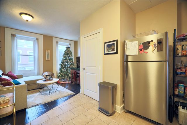 515 Lockhart St 3, Manchester, PA 15212