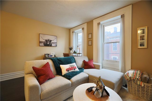 515 Lockhart St 3, Manchester, PA 15212