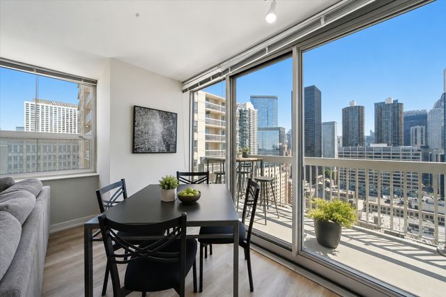 545 N Dearborn Street 2607, Chicago, IL 60654