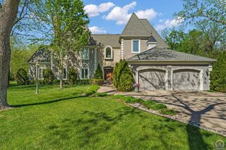 6034 SW 38th ST, Topeka, KS 66610