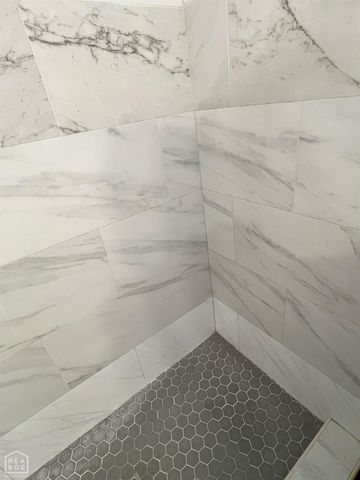 906 Howell, Paragould, AR 72450