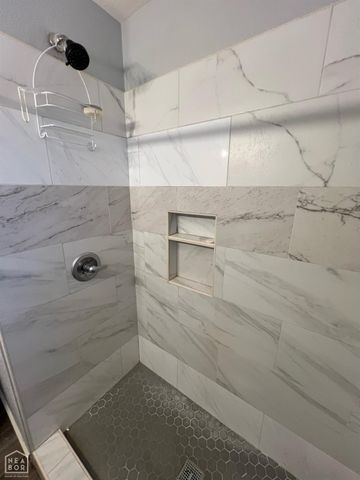 906 Howell, Paragould, AR 72450