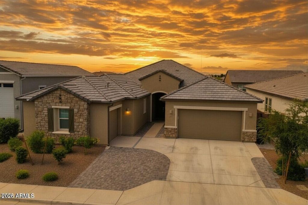 3228 E SADDLETREE Way, San Tan Valley, AZ 85140 — exterior