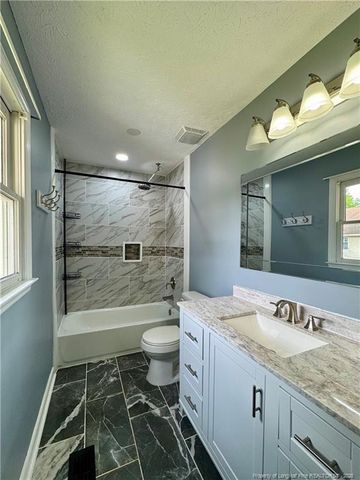 5026 Waterford Drive, Fayetteville, NC 28303