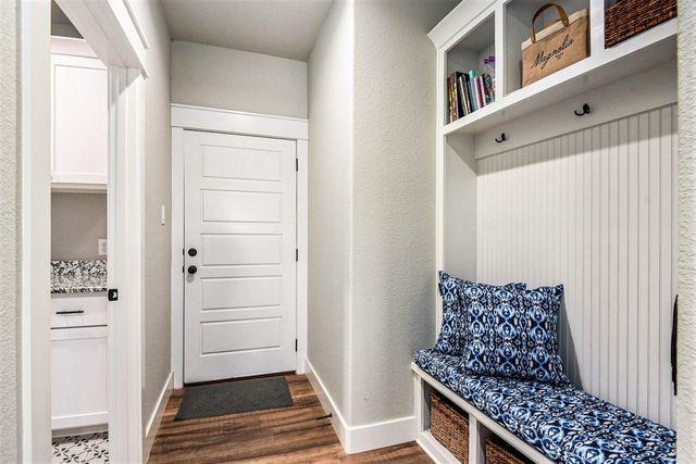 1024 Pioneer Crossing, Weatherford, TX 76088