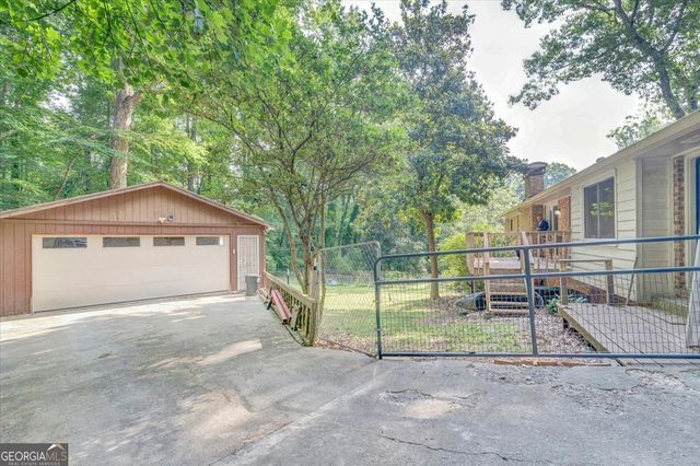 4548 Fountainhead Drive, Stone Mountain, GA 30083