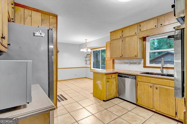 4548 Fountainhead Drive, Stone Mountain, GA 30083
