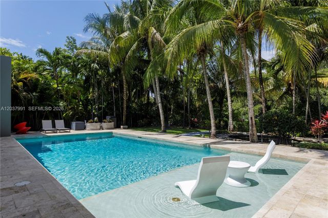 11900 Griffing Boulevard, Biscayne Park, FL 33161