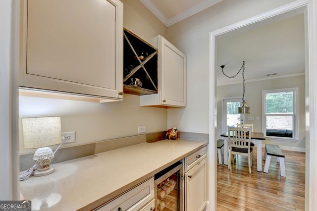6015 Cedar Wood Court, Hoschton, GA 30548