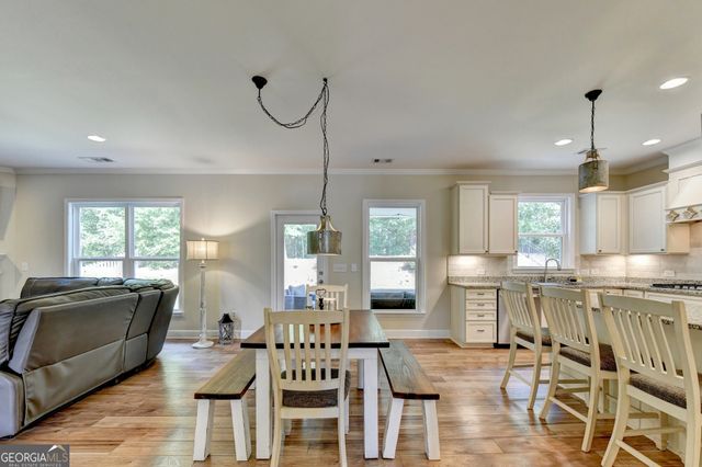 6015 Cedar Wood Court, Hoschton, GA 30548