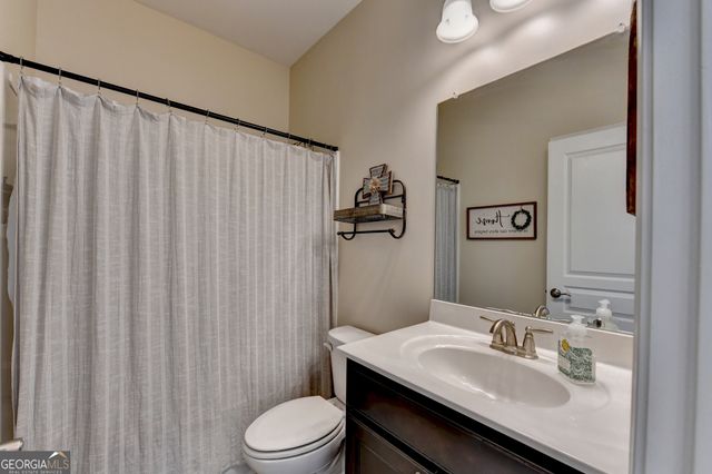 6015 Cedar Wood Court, Hoschton, GA 30548