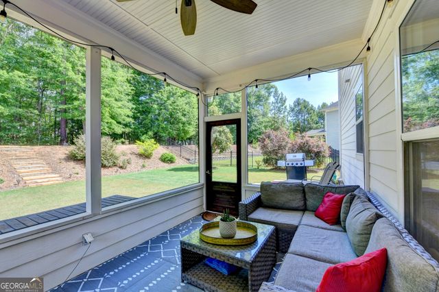 6015 Cedar Wood Court, Hoschton, GA 30548