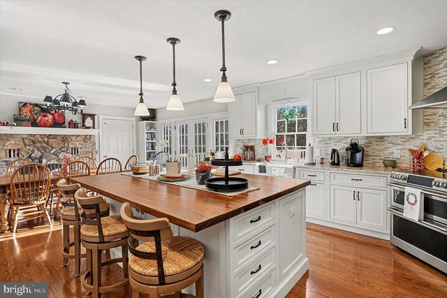 284 STONY RUN RD, Spring City, PA 19475