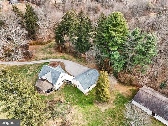 284 STONY RUN RD, Spring City, PA 19475