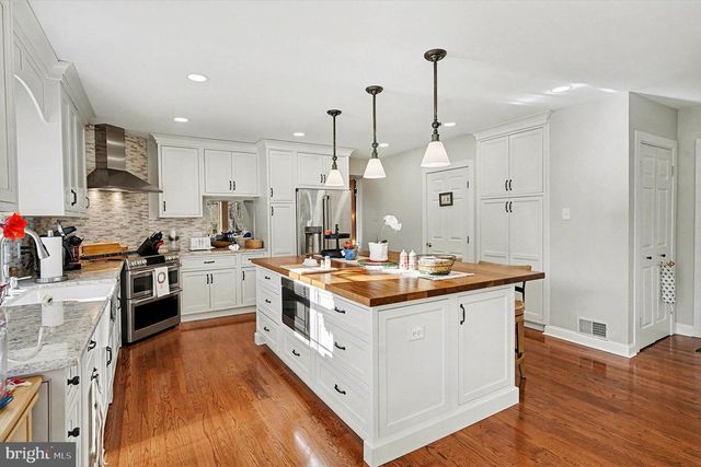 284 STONY RUN RD, Spring City, PA 19475