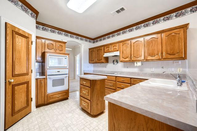 1511 S Munson Road, Royse City, TX 75189