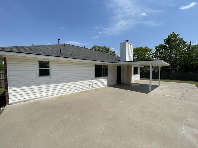 1505 Saint Croix LN, Pflugerville, TX 78660