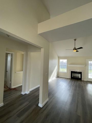1505 Saint Croix LN, Pflugerville, TX 78660