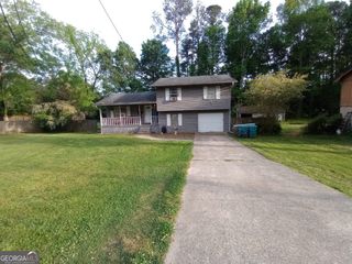 55 Porter Circle, Hampton, GA 30228