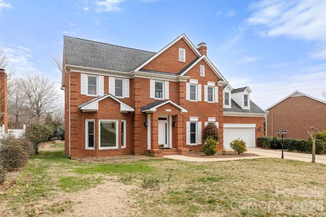 2908 Planters Walk Court, Charlotte, NC 28210