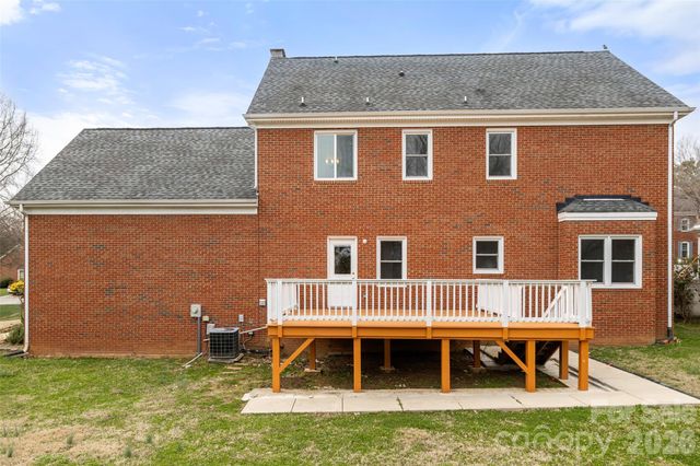 2908 Planters Walk Court, Charlotte, NC 28210