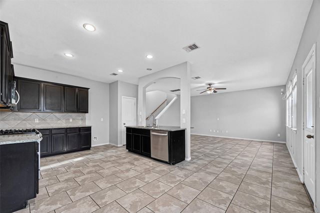 1326 Seagler Pond Lane, Houston, TX 77073