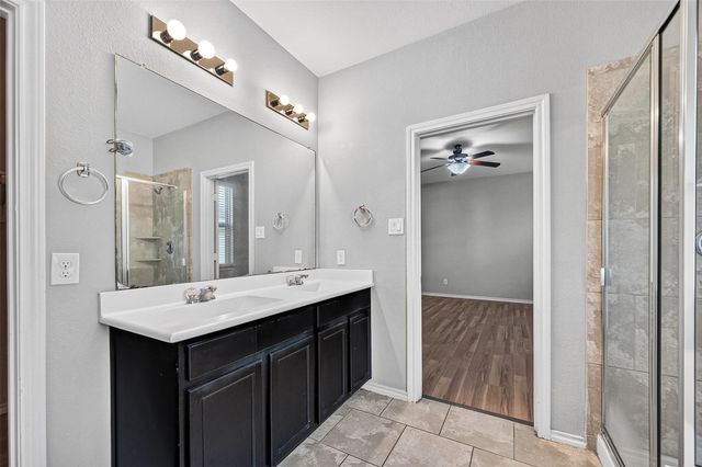 1326 Seagler Pond Lane, Houston, TX 77073