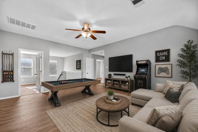 1326 Seagler Pond Lane, Houston, TX 77073