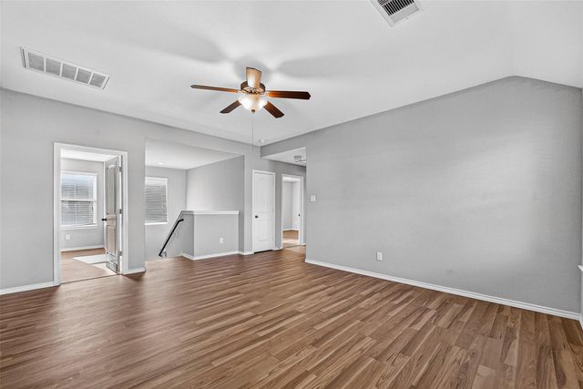 1326 Seagler Pond Lane, Houston, TX 77073