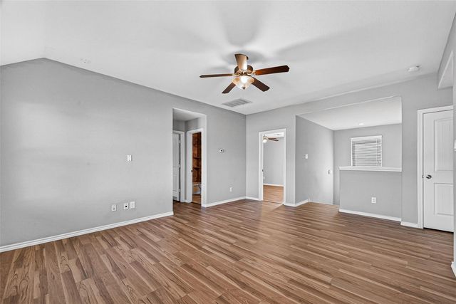 1326 Seagler Pond Lane, Houston, TX 77073