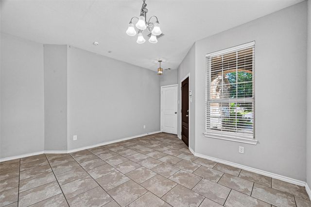 1326 Seagler Pond Lane, Houston, TX 77073