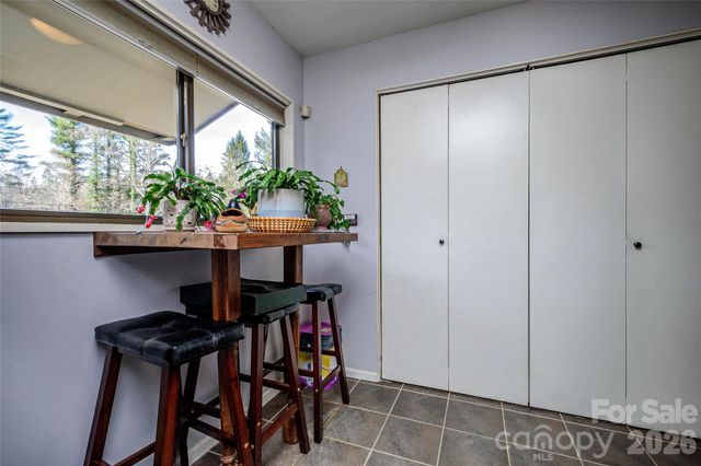 8 Lakemoor Lane 8, Hendersonville, NC 28739