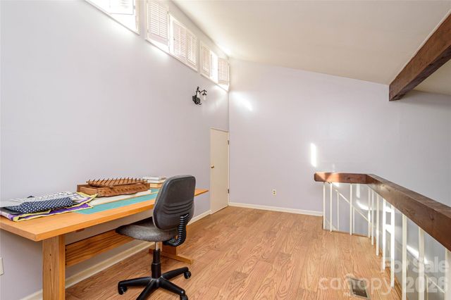 8 Lakemoor Lane 8, Hendersonville, NC 28739