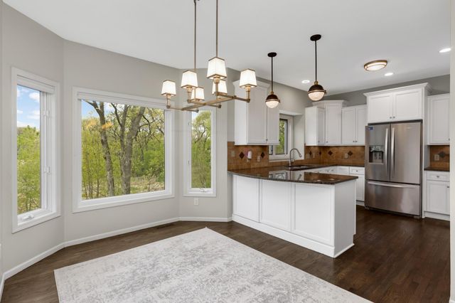 6135 Berkshire Lane N, Plymouth, MN 55446