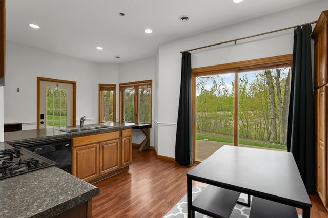 6135 Berkshire Lane N, Plymouth, MN 55446