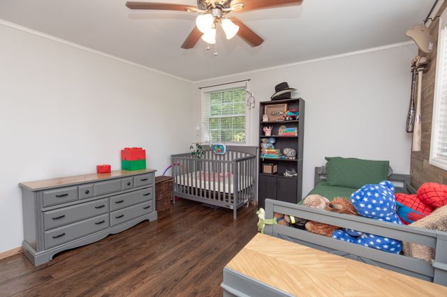 6724 E Benton Rd, Springfield, TN 37172