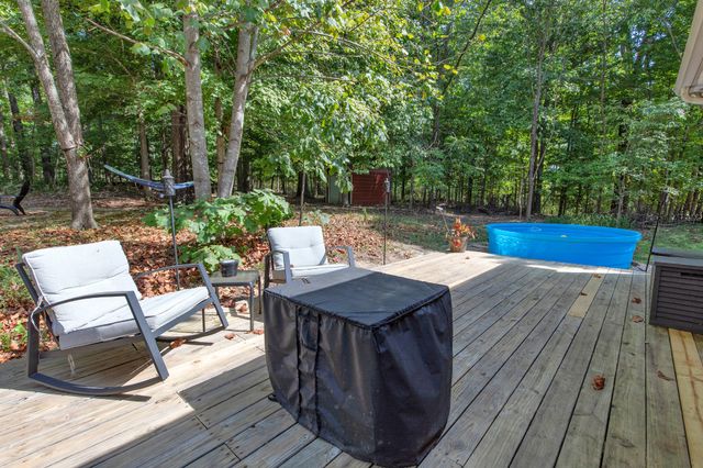 6724 E Benton Rd, Springfield, TN 37172