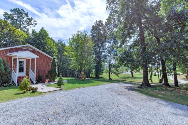 6724 E Benton Rd, Springfield, TN 37172