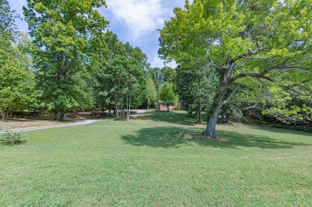 6724 E Benton Rd, Springfield, TN 37172