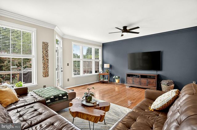 838 REVELSTORE TER NE, Leesburg, VA 20176