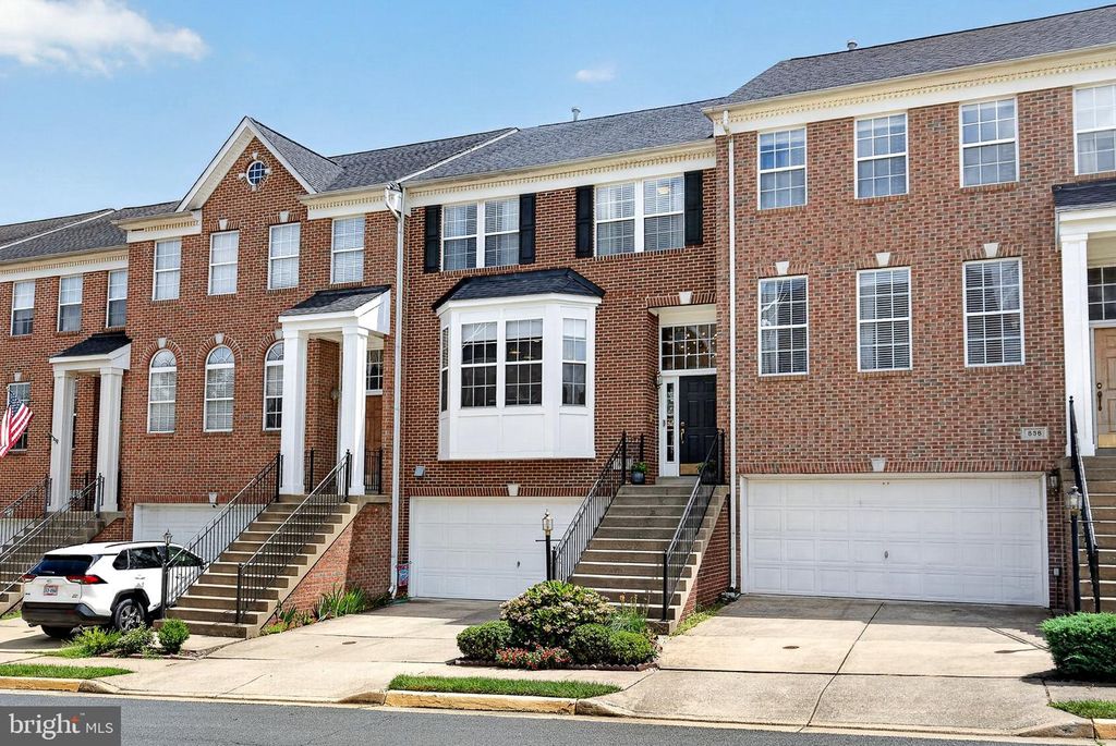 838 REVELSTORE TER NE, Leesburg, VA 20176