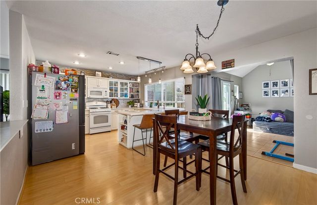 25338 Lawton, Loma Linda, CA 92354
