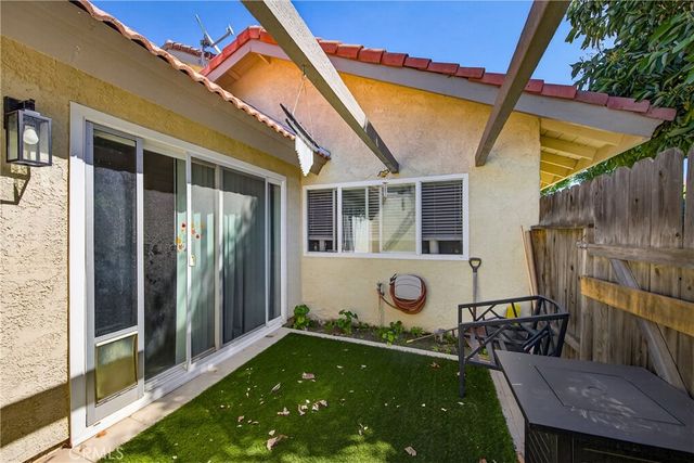 25338 Lawton, Loma Linda, CA 92354